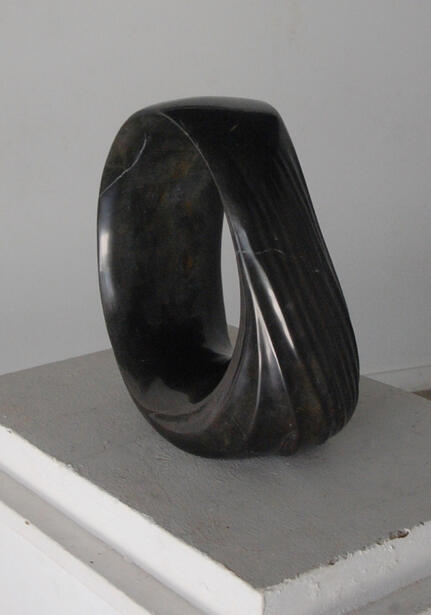 Ona Negra. MENCIÓN HONORÍFICA PREMIO &quot;CIUTAT DE MAÓ&quot; DE ESCULTURA